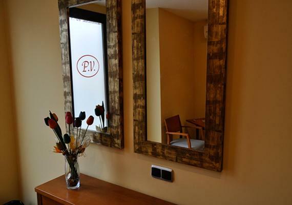Hostal Puerta del Valle La Cistérniga Esterno foto